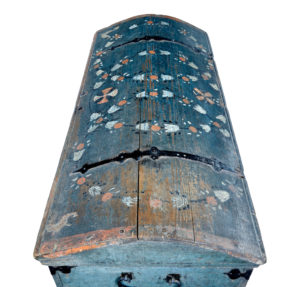 Swedish 19th Century Folk Art Hand Painted Dome Top Coffer — thumbnail 5