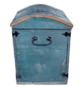 Swedish 19th Century Folk Art Hand Painted Dome Top Coffer — thumbnail 8