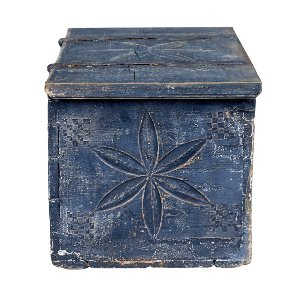 Swedish 18th Century Carved Pine Folk Art Painted Box — image 6