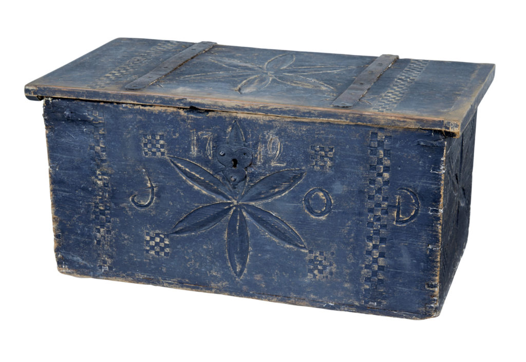 Swedish 18th Century Carved Pine Folk Art Painted Box — image 8