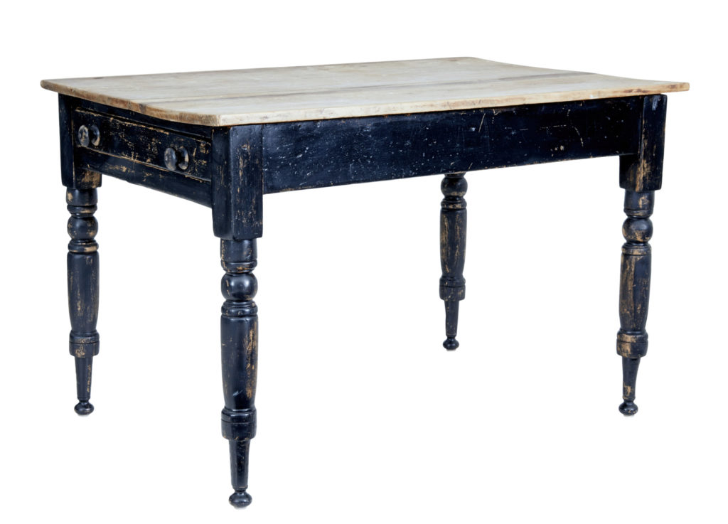 19TH CENTURY PAINTED PINE VICTORIAN COUNTRY KITCHEN TABLE