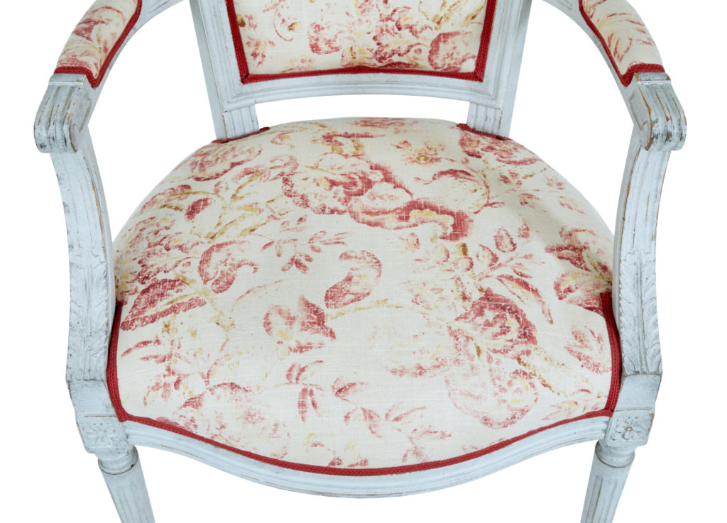 Pair of Painted 19th Century Swedish Shield Back Armchairs — image 4