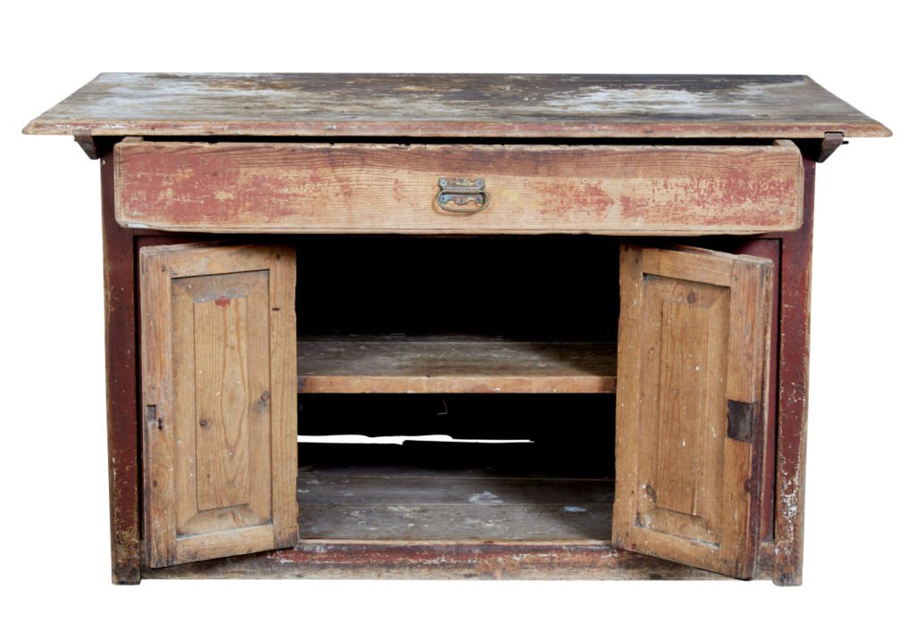 Early 19th Century Swedish Painted Pine Kitchen Cupboard — image 8