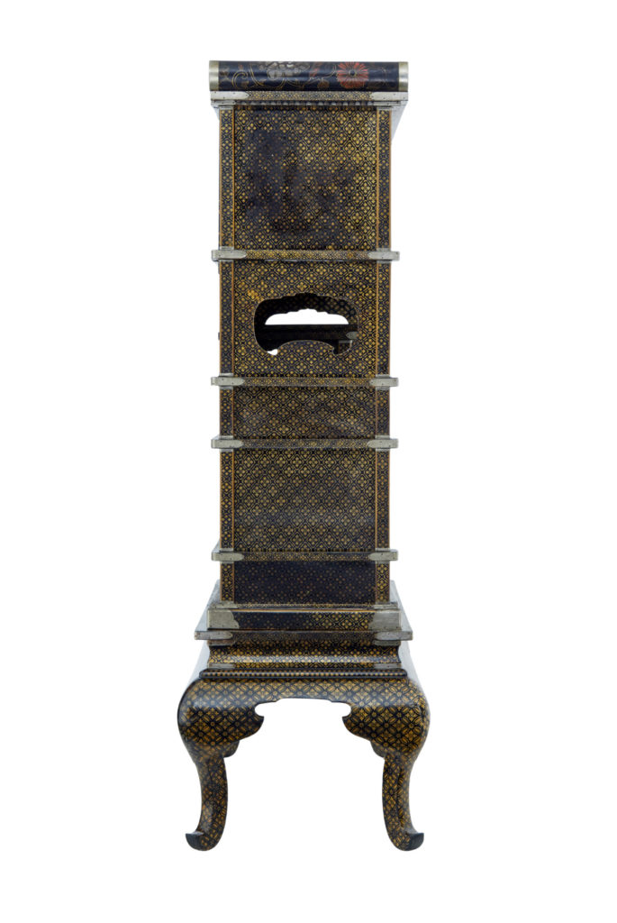 19th Century Japanese Black and Gold Lacquered Display Cabinet — image 8