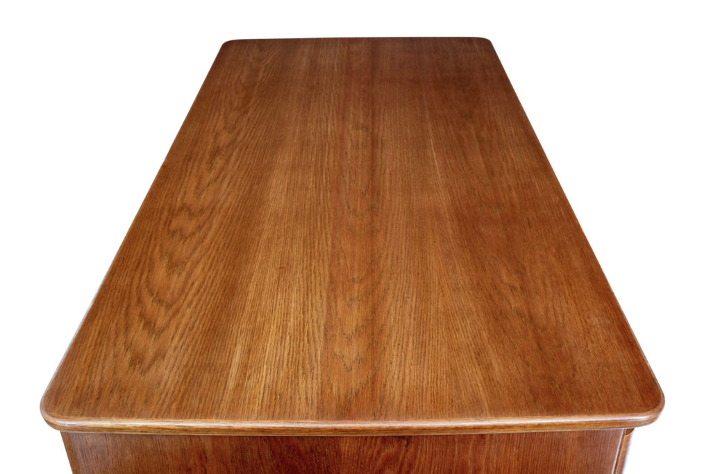 Swedish Mid 20th Century Oak Desk by Gunnar Ericsson for Atvidabergs — image 4