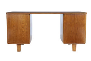 Swedish Mid 20th Century Oak Desk by Gunnar Ericsson for Atvidabergs — thumbnail 6