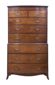 Mid 19th Century Bowfront Mahogany Chest on Chest — thumbnail 1
