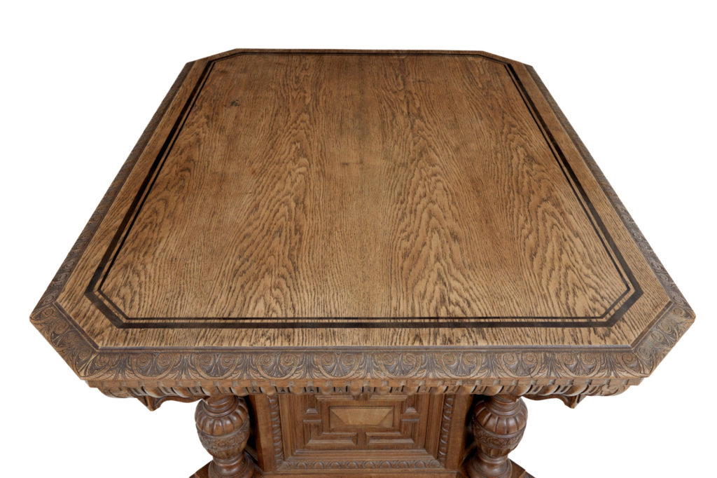 Fine Quality Late Victorian Profusely Carved Oak Library Table — image 4
