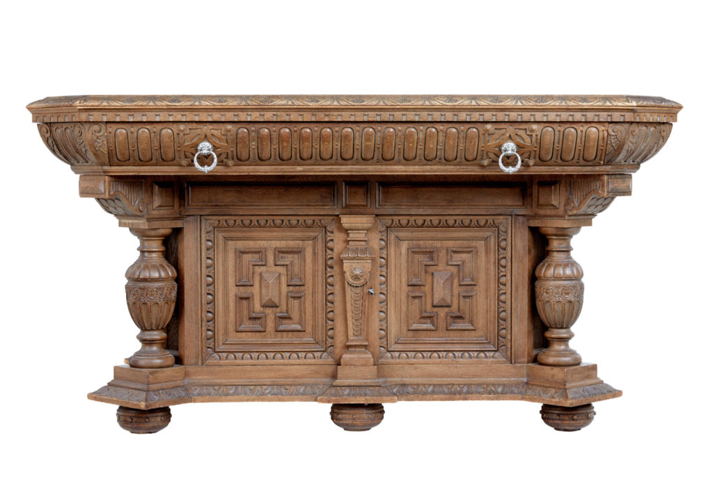 Fine Quality Late Victorian Profusely Carved Oak Library Table — image 11