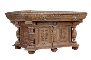 Fine Quality Late Victorian Profusely Carved Oak Library Table — thumbnail 1