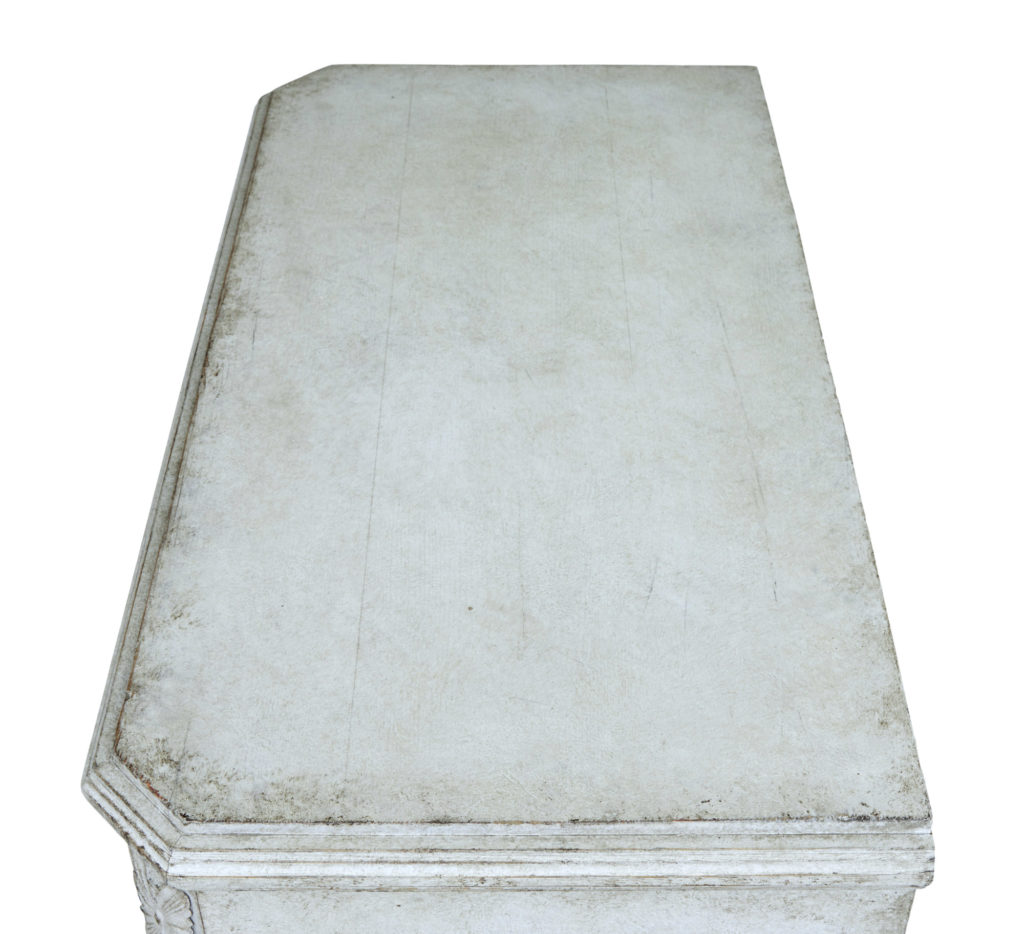 Fine Pair of 19th Century Swedish Painted Commodes — image 3