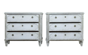 Fine Pair of 19th Century Swedish Painted Commodes — thumbnail 7