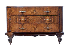 Early 20th Century Bowfront Burr Walnut Sideboard — thumbnail 7