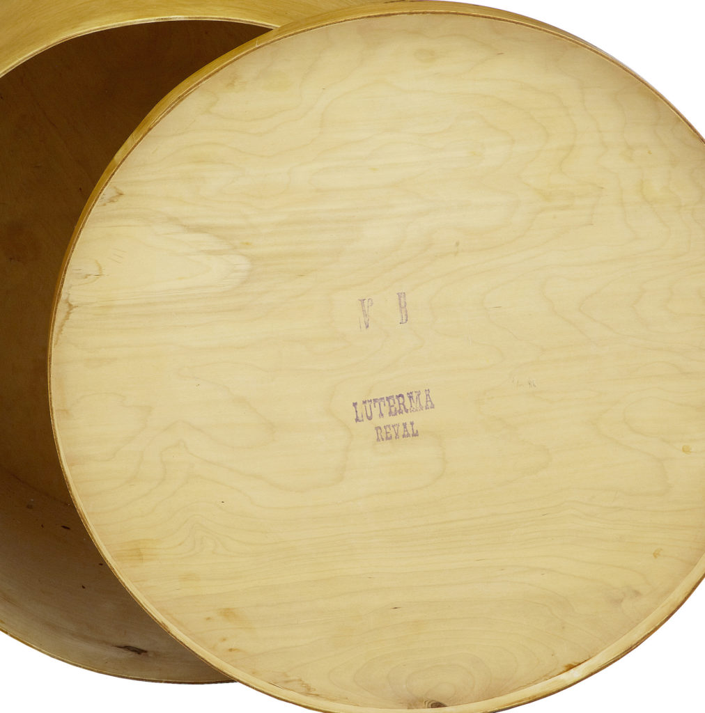 Early 20th Century Luterma Reval Birch Bent Wood Hat Box — image 3