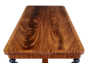 Mid 20th Century Flame Mahogany Extending Dining Table — thumbnail 2