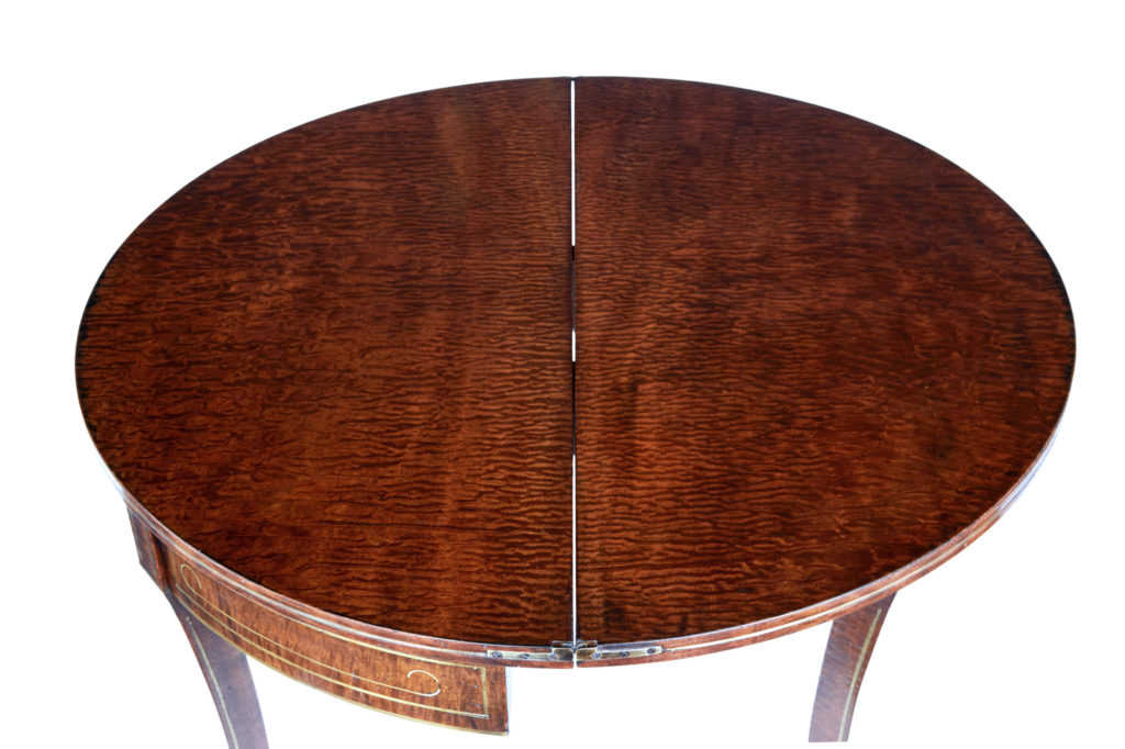 Pair of 19th Century William Iv Mahogany and Brass Inlaid Tea Tables — image 6