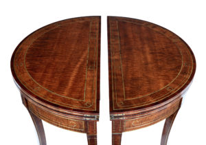 Pair of 19th Century William Iv Mahogany and Brass Inlaid Tea Tables — thumbnail 8