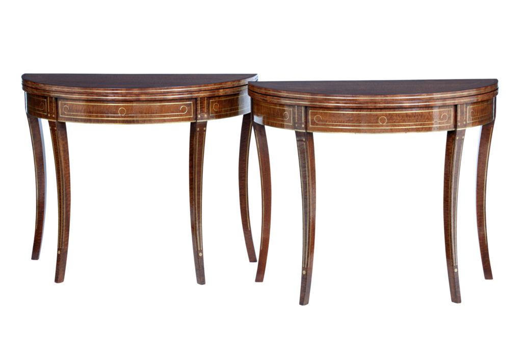 PAIR OF 19TH CENTURY WILLIAM IV MAHOGANY AND BRASS INLAID TEA TABLES