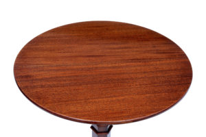 Mid 19th Century Danish Mahogany Round Tilt Top Table — thumbnail 3