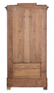Mid 19th Century Flame Mahogany Glazed Display Cabinet — thumbnail 4