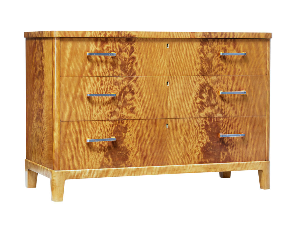 MID 20TH CENTURY FINE BURR BIRCH SCANDINAVIAN MODERN CHEST OF DRAWERS