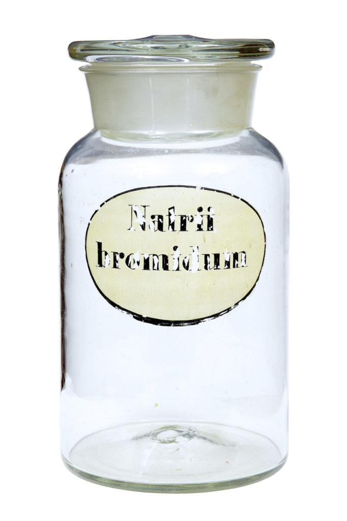 FRENCH 19TH CENTURY NATRII BROMIDUM APOTHECARY JAR