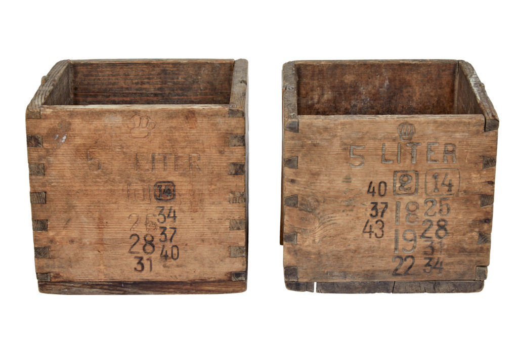 Set of 5 Late 19th Century Scandinavian Pine Measuring Containers — image 6