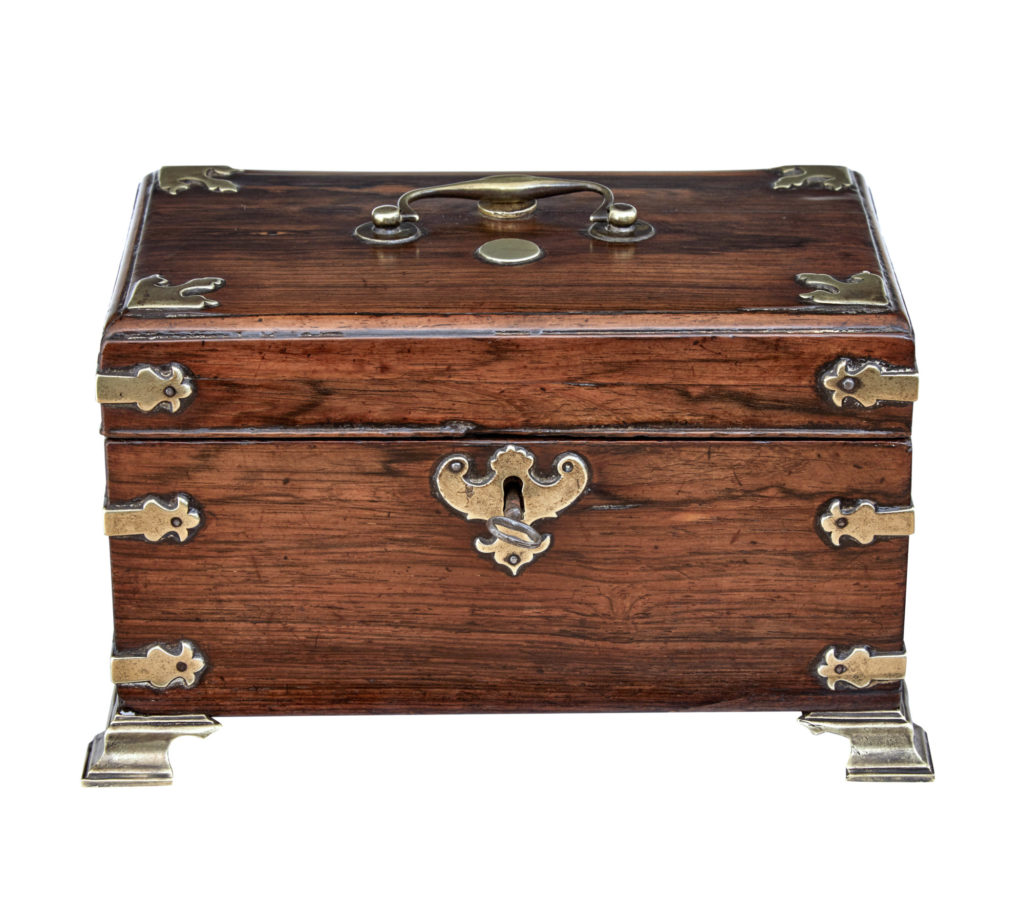 Early 19th Century Georgian Palisander and Brass Tea Caddy — image 7