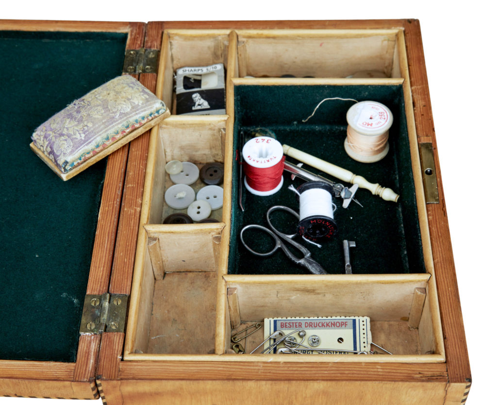 19th Century Birch Sewing Box with Stringing — image 3