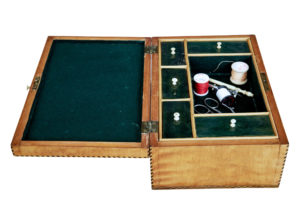 19th Century Birch Sewing Box with Stringing — thumbnail 4