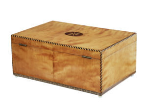 19th Century Birch Sewing Box with Stringing — thumbnail 6
