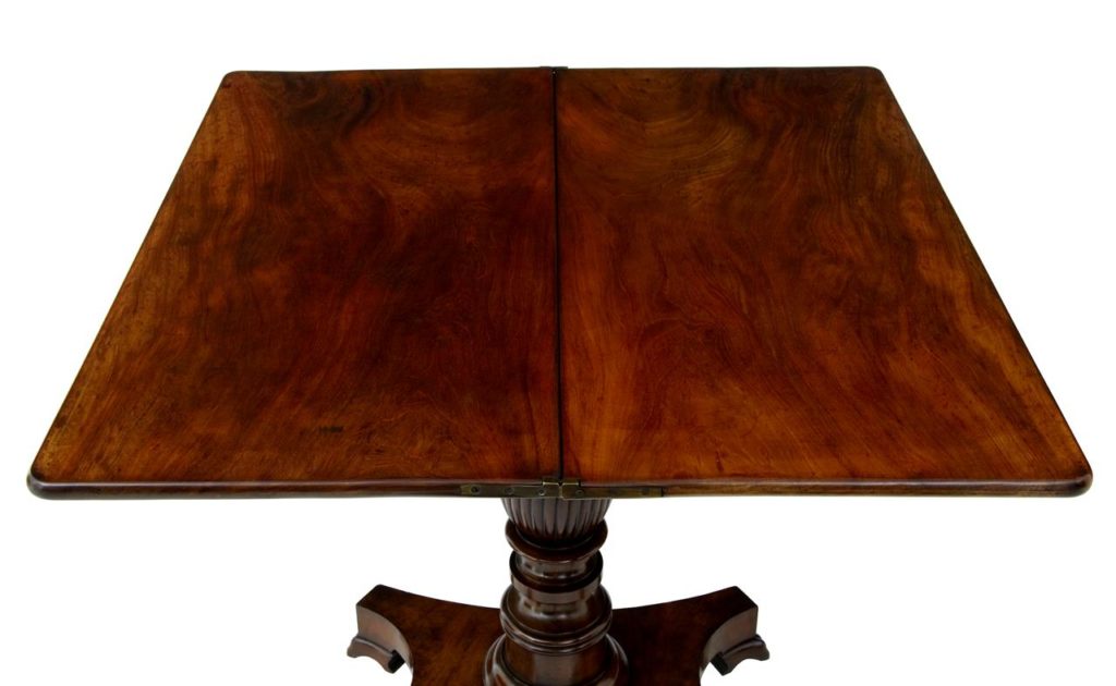 Early 19th Century Mahogany Tea Table — image 4