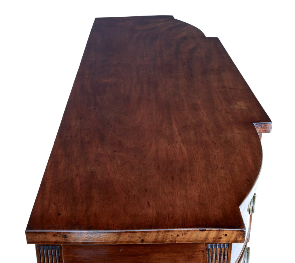 Early 19th Century Georgian Mahogany Sideboard — image 2