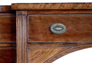Early 19th Century Georgian Mahogany Sideboard — thumbnail 5