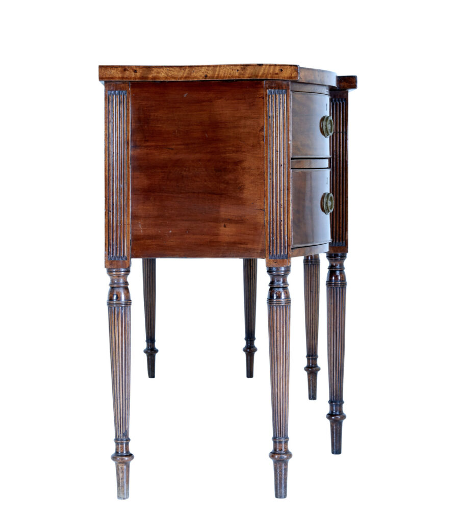 Early 19th Century Georgian Mahogany Sideboard — image 6