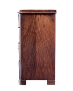 Mid 19th Century Flame Mahogany Chest of Drawers — thumbnail 7