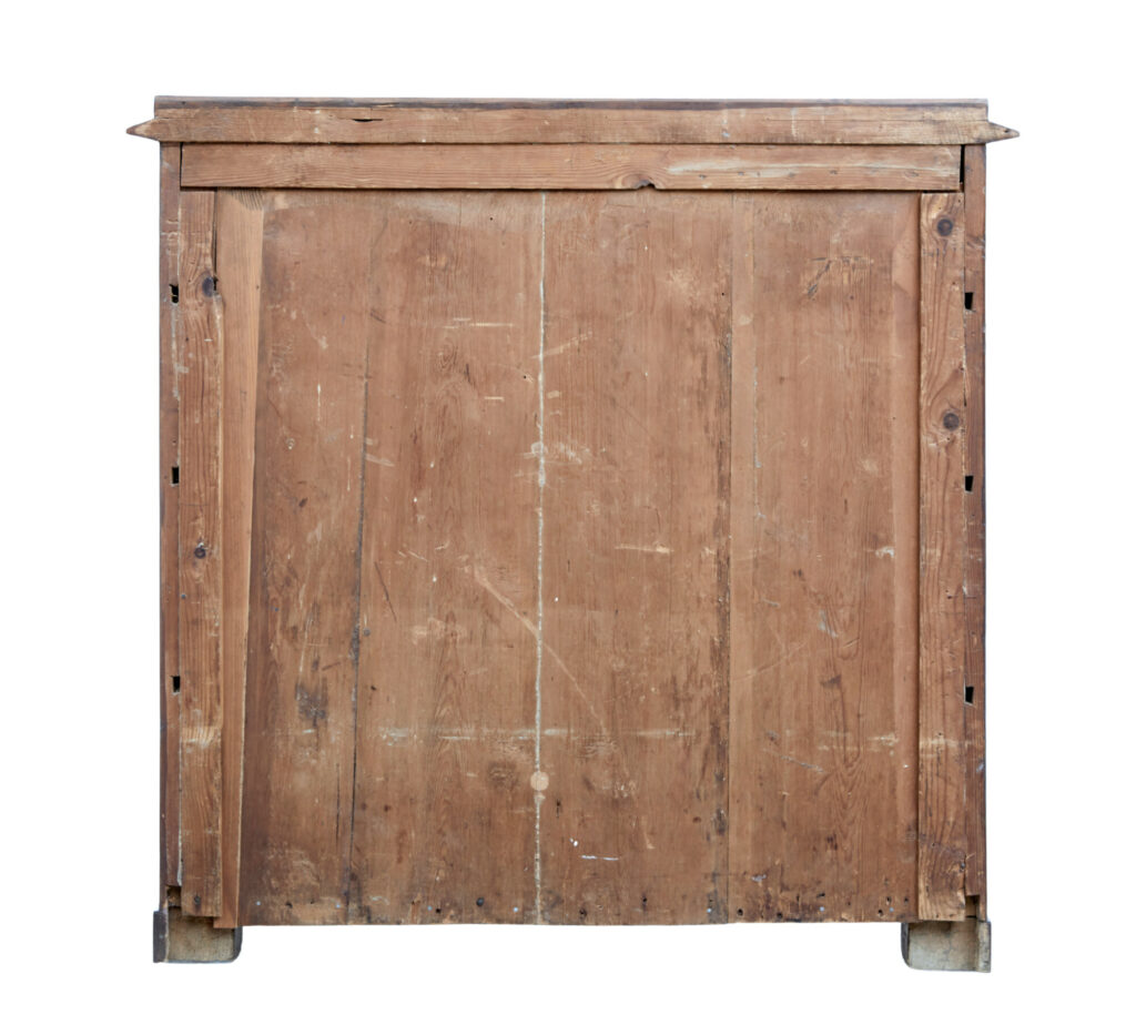 Mid 19th Century Flame Mahogany Chest of Drawers — image 8