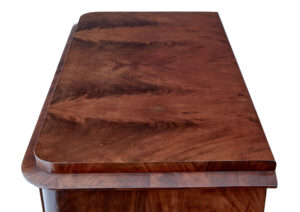 Mid 19th Century Flame Mahogany Chest of Drawers — thumbnail 5
