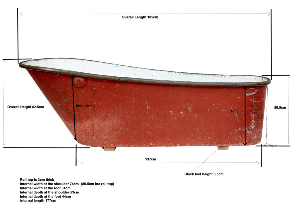 Late 19th Century Painted Red Copper and Tin Bath Tub — image 9