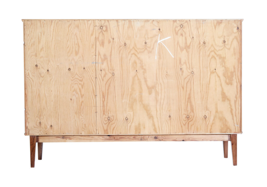 Mid 20th Century Mahogany Cabinet by Martin Karlsson — image 7