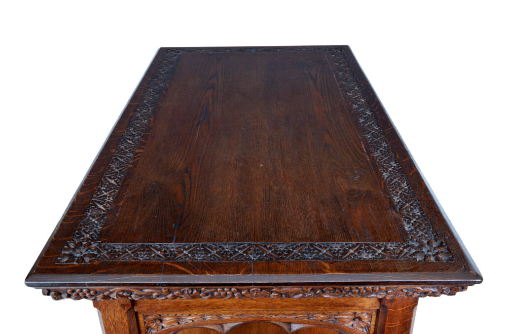 Early 20th Century Gothic Revival Carved Oak Alter Table — image 3
