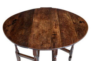 Small 18th Century Georgian Oak Gate Leg Table — thumbnail 3