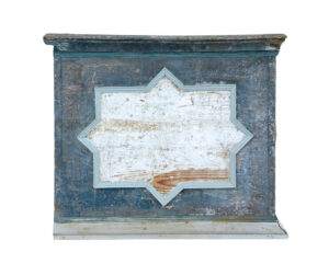 Mid 19th Century Painted Pine Blanket Chest — thumbnail 5