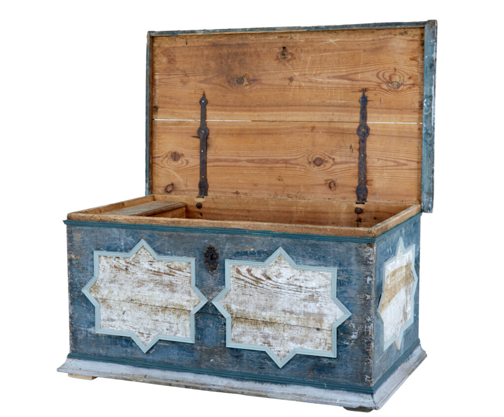 Mid 19th Century Painted Pine Blanket Chest — image 9