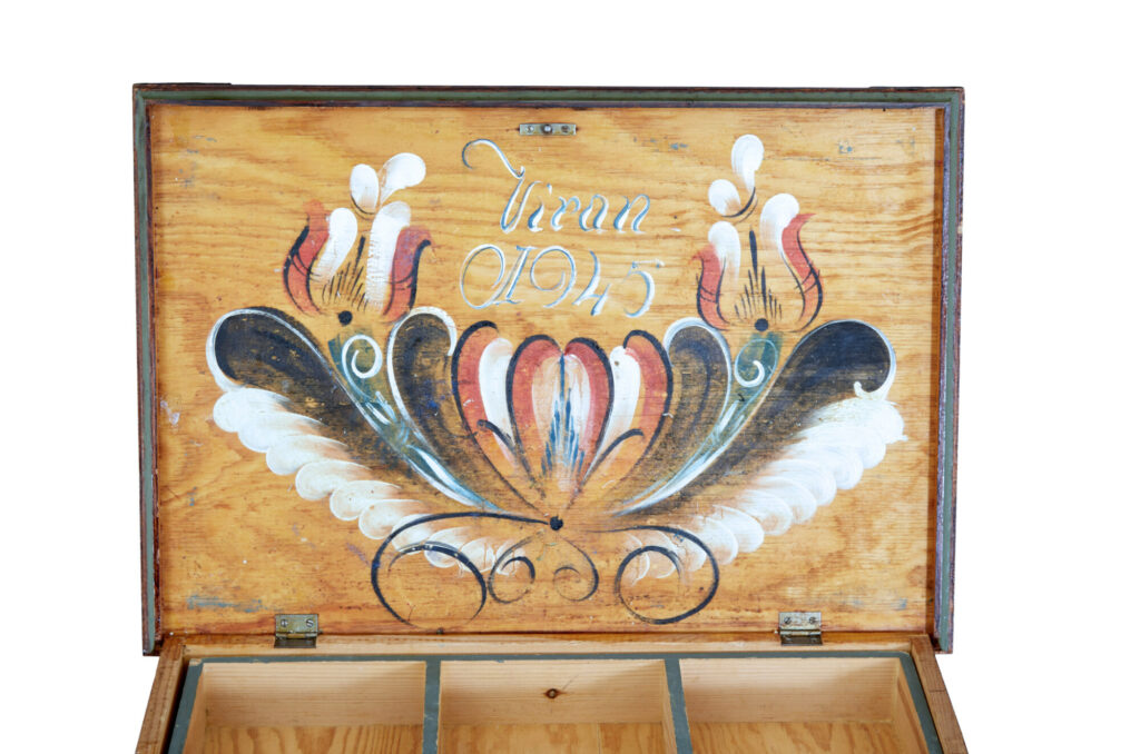 Traditional Mid 20th Century Hand Painted Work Table — image 2