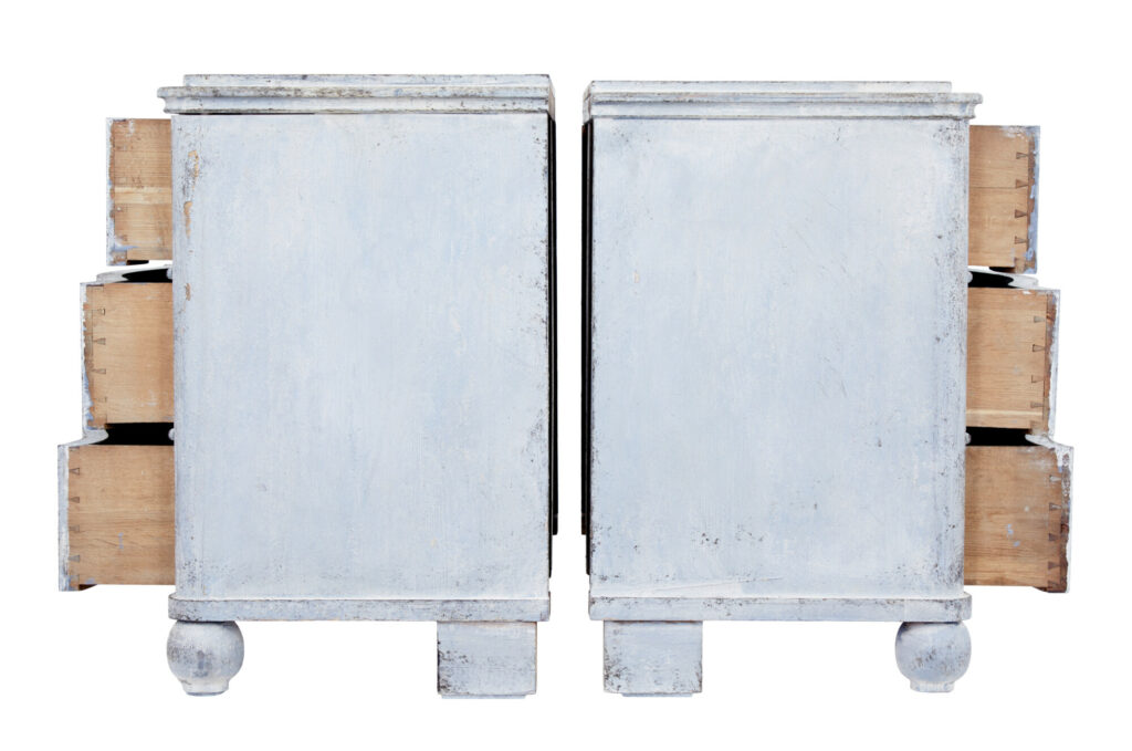 Swedish Pair of Mid 19th Century Painted Chest of Drawers — image 8