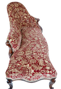 High Victorian Carved Walnut Chaise Lounge — thumbnail 7