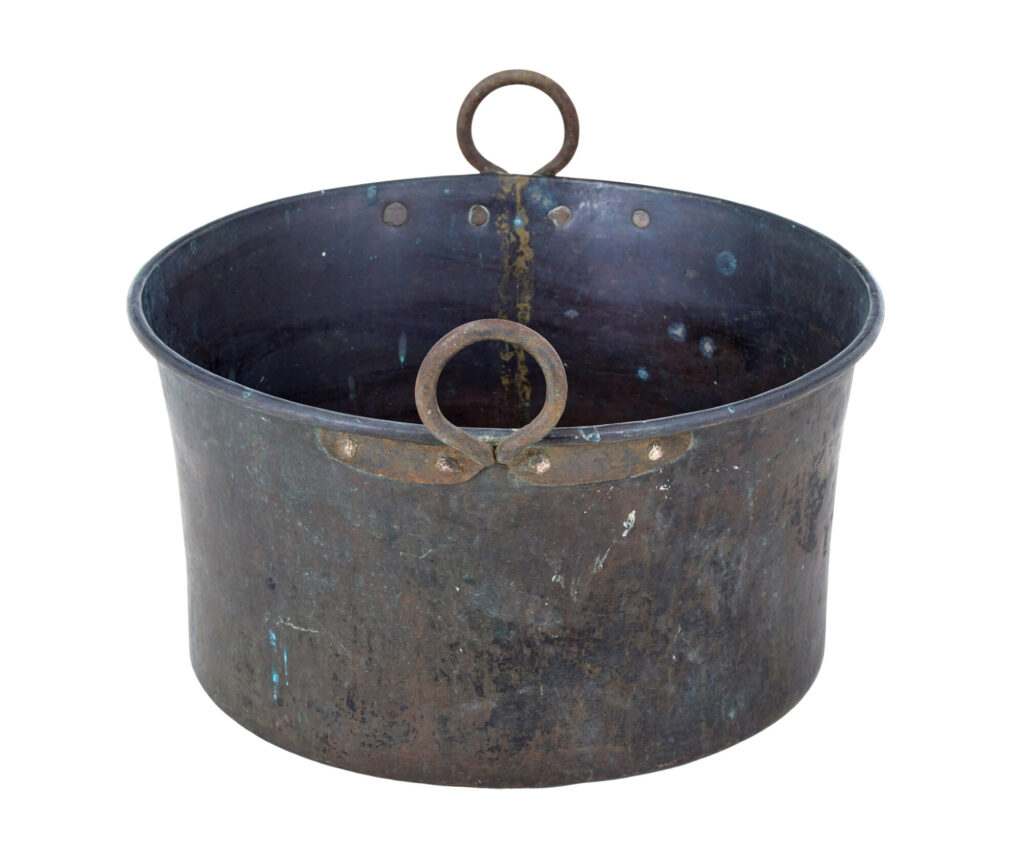Large Scandinavian Copper Cooking Pot — image 5