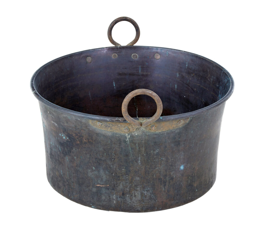 Large Scandinavian Copper Cooking Pot — image 4