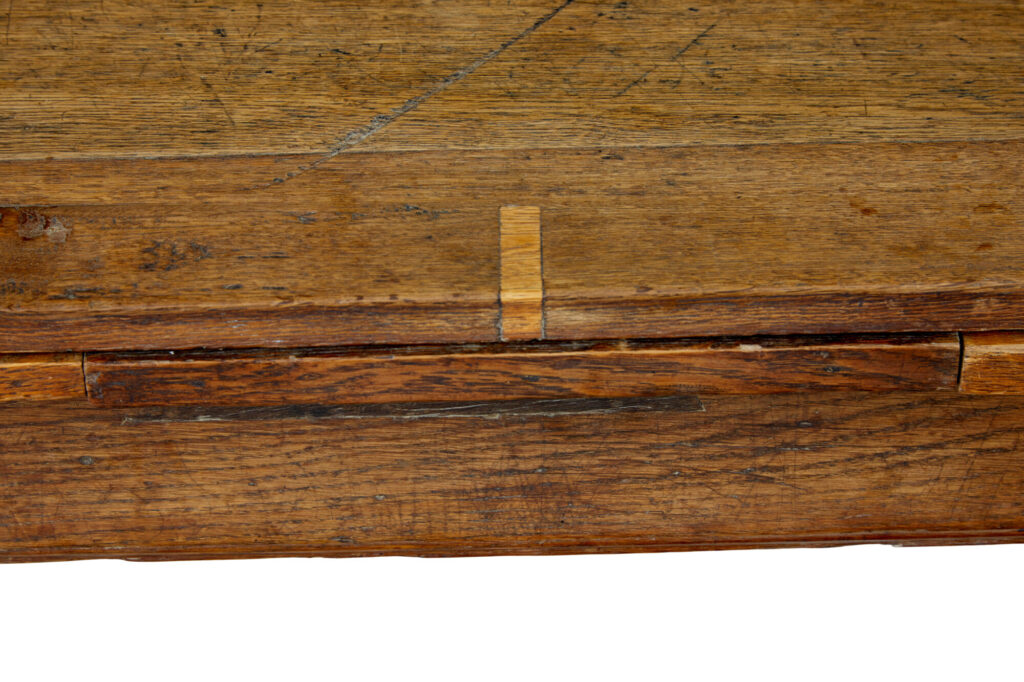 Early 19th Century Oak Extending Dining Table — image 2